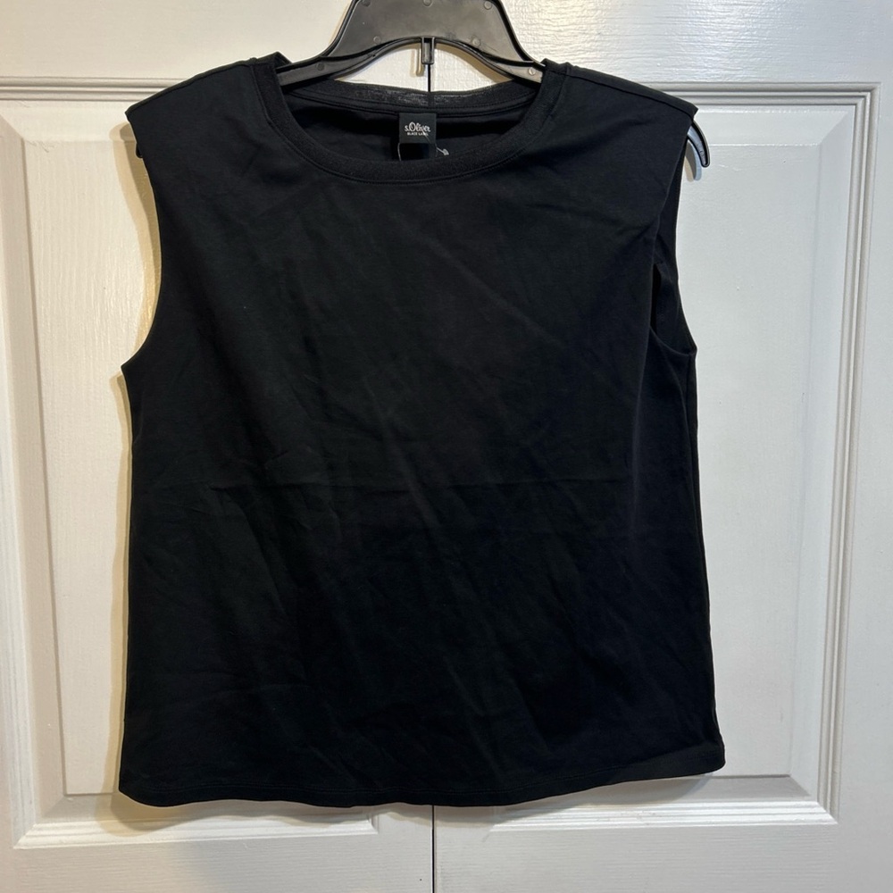 NWT  S.Oliver Black Label Padded T Shirt Tee Short Sleeve Top Size 6 US Black